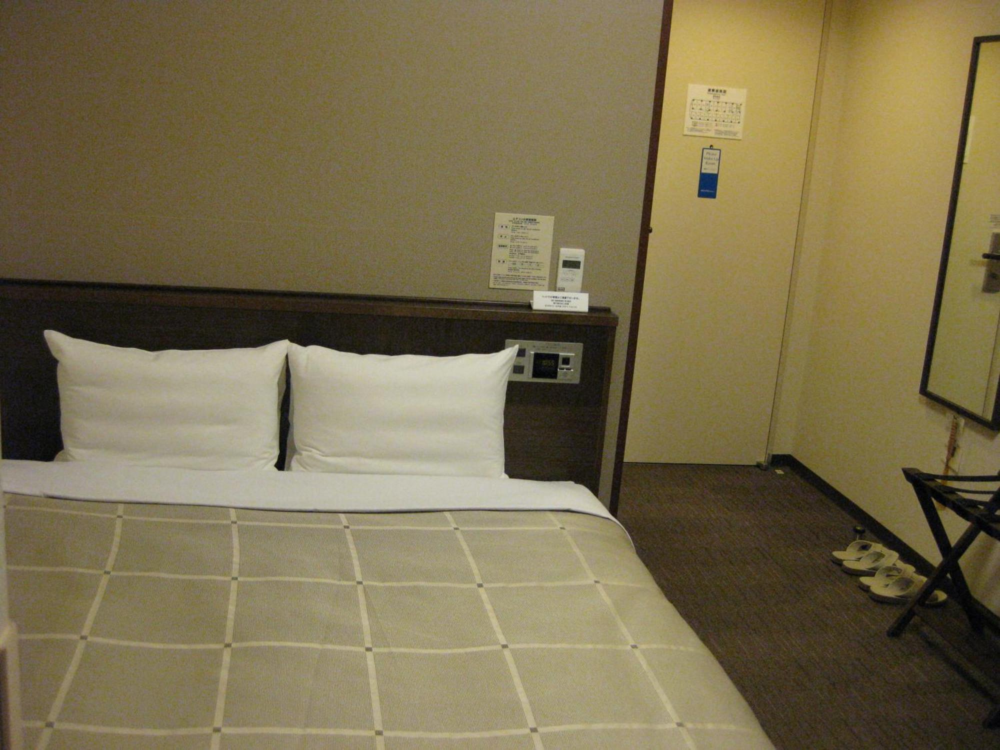 Hotel Route-Inn Higashimuroran Ekimae Esterno foto